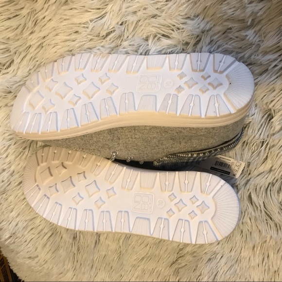 No Boundaries Women’s Casual Loafer Booties Shoes - Picture 4 of 5